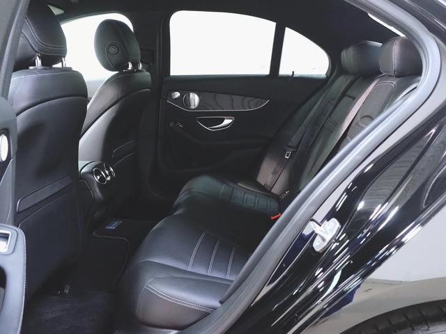 Ｃクラス Ｃ２００　ローレウスエディション　スポーツプラスパッケージ　レザーエクスクルーシブパッケージ　Ｂｌｕｅｔｏｏｔｈ接続　ＥＴＣ　ＬＥＤヘッドライト　ＴＶ　アイドリングストップ　クルーズコントロール　コネクテッド機能　サイドカメラ（29枚目）