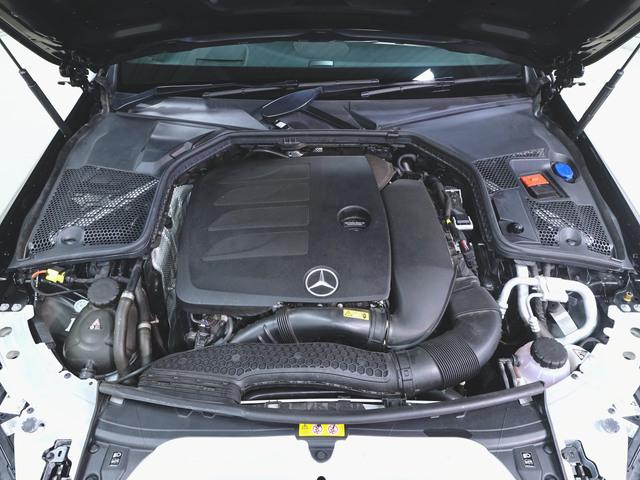 Ｃクラス Ｃ２００　ローレウスエディション　スポーツプラスパッケージ　レザーエクスクルーシブパッケージ　Ｂｌｕｅｔｏｏｔｈ接続　ＥＴＣ　ＬＥＤヘッドライト　ＴＶ　アイドリングストップ　クルーズコントロール　コネクテッド機能　サイドカメラ（38枚目）