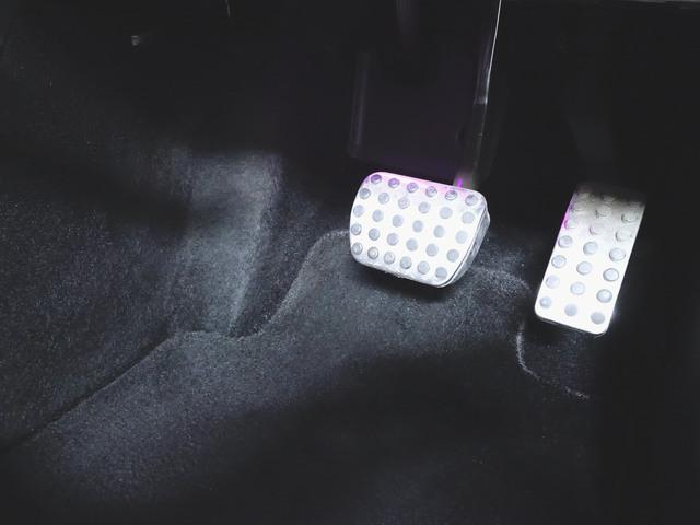 GLB GLB35 4マチック ナビゲーションパッケージ AMGアドバンスドパッケージ AMGパフォーマンスパッケージ 3列シート Bluetooth接続 ETC LEDヘッドライト TV アイドリングストップ クルーズコントロール(9枚目)