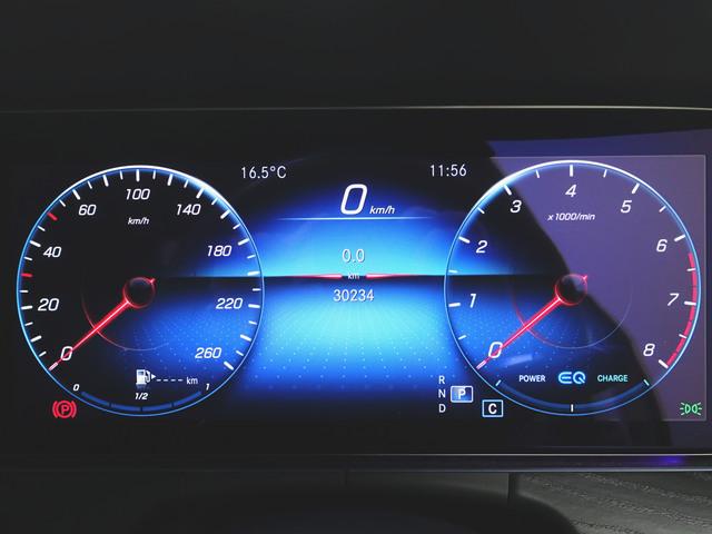 Ｅクラス Ｅ２００　スポーツ　ＡＭＧラインインテリアパッケージ　エクスクルーシブパッケージ　Ｂｌｕｅｔｏｏｔｈ接続　ＥＴＣ　ＬＥＤヘッドライト　ＴＶ　アイドリングストップ　クルーズコントロール　コネクテッド機能　サイドカメラ（14枚目）