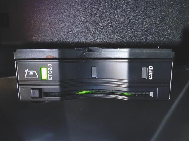 GLAクラス GLA35 4マチック Bluetooth接続 ETC LEDヘッドライト TV アイドリングストップ クルーズコントロール コネクテッド機能 サイドカメラ シートヒーター トランクスルー ナビ バックモニター パワーシート(10枚目)