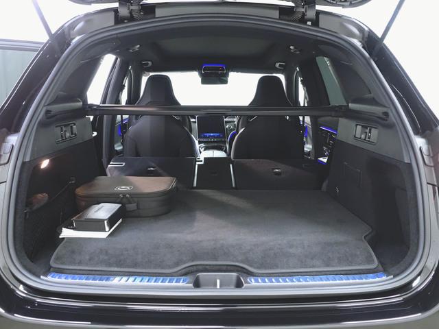 GLC GLC63 S E パフォーマンス AMGパフォーマンスパッケージ Bluetooth接続 ETC LEDヘッドライト TV アイドリングストップ クルーズコントロール コネクテッド機能 サイドカメラ サンルーフ・ガラスルーフ(31枚目)