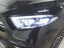 ヤナセの中古車は、すべて第三者検査専門機関（ＡＩＳ）によって、内外装から機関にいたるまで公正かつ厳正に検査されます。検査後、経験豊富なスタッフが、記録簿の確認、ＣＰＵ診断テストなどを実施いたします。