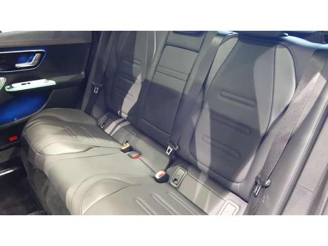 ＥＱＥ ＥＱＥ５３　４マチック＋　４ＷＤ　ＭＰ２０２３０１　弊社デモカー・デジタルインテイアＰ　全周囲カメラ　障害物センサー　オートマチックハイビーム　エアサスペンション　ナビ　フルセグ　ミュージックプレイヤー接続可　電動シート（19枚目）