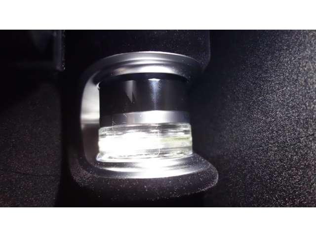 ＥＱＳ ＳＵＶ ＥＱＳ４５０　４Ｍ　ＳＵＶ　ＡＭＧラインパッケージ　認定中古車　４ＷＤ　ＭＰ２０２４０１　ショーファーＰ・ナイトＰ・パノラマルーフ　全周囲カメラ　エアサスペンション　ナビ　フルセグ　ミュージックプレイヤー接続可　ＥＴＣ　本革シート　電動シート（27枚目）
