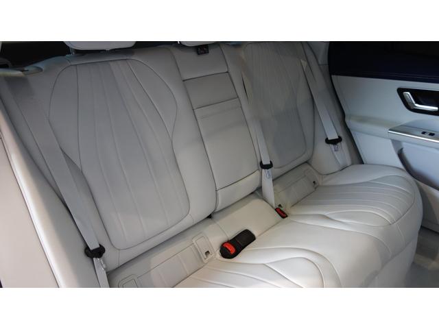 ＥＱＥ ＳＵＶ ＥＱＥ３５０　４マチック　ＳＵＶ　ＡＭＧラインパケジ　本革　３６０度カメラ　サンルーフ　４ＷＤ（11枚目）