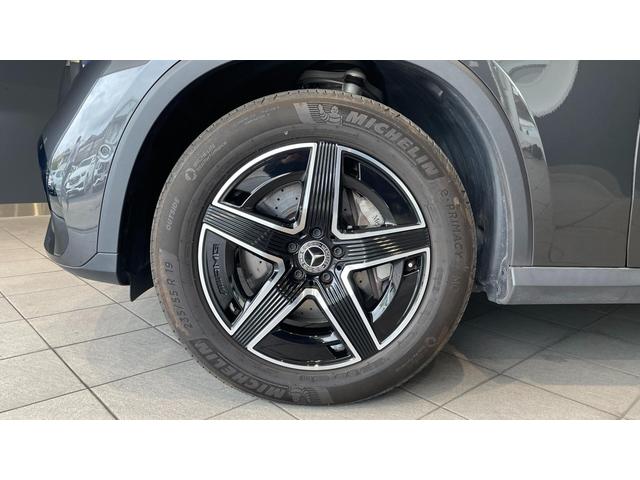 ＧＬＣ ＧＬＣ２２０ｄ　４マチック　ＡＭＧラインパッケージ　（ＩＳＧ搭載モデル）　ディーゼルターボ　４ＷＤ　ドライバーズＰ・レザーＥＸＰ・パノラマルーフ　パノラマルーフ　パーキングアシスト　レーダークルーズコントロール　全方位モニター　バックモニター　ＥＴＣ（3枚目）