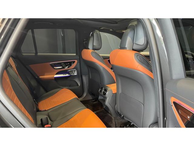 ＧＬＣ ＧＬＣ２２０ｄ　４マチック　ＡＭＧラインパッケージ　（ＩＳＧ搭載モデル）　ディーゼルターボ　４ＷＤ　ドライバーズＰ・レザーＥＸＰ・パノラマルーフ　パノラマルーフ　パーキングアシスト　レーダークルーズコントロール　全方位モニター　バックモニター　ＥＴＣ（10枚目）