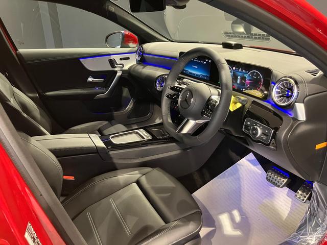 Ａクラス Ａ２００ｄ　アーバンスターズ　ディーゼルターボ　ＭＰ２０２６０１　ＡＭＧライン　レザーエクスクルーシブ（9枚目）