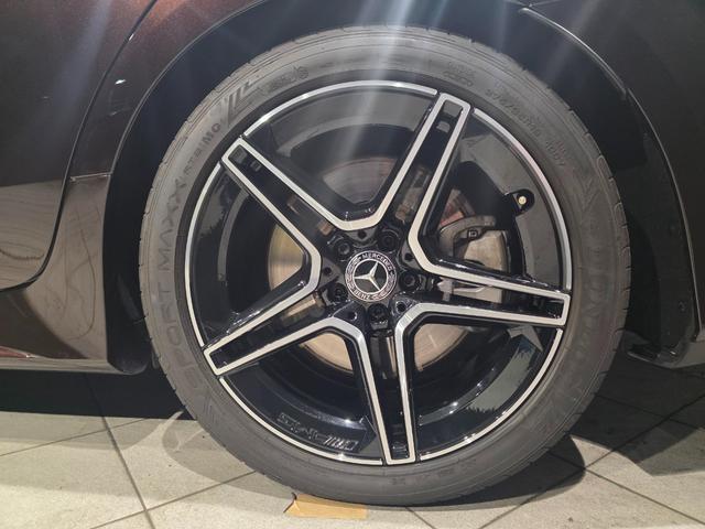 ＣＬＳクラス ＣＬＳ４５０　４マチック　スポーツ　（ＩＳＧ搭載モデル）　４ＷＤ　スライディングルーフ　ＡＭＧライン　レザーエクスクルーシブパッケージ　サンＲ　１オナ　３６０°ビューカメラ　地デジＴＶ　ＬＥＤヘッドランプ　禁煙車　ナビＴＶ　エアサス（4枚目）
