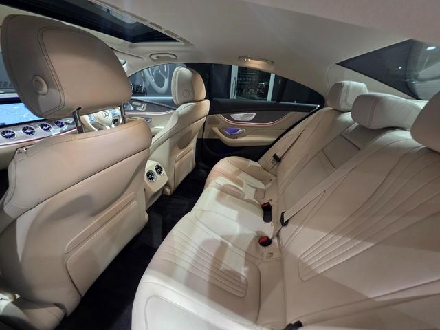 ＣＬＳクラス ＣＬＳ４５０　４マチック　スポーツ　（ＩＳＧ搭載モデル）　４ＷＤ　スライディングルーフ　ＡＭＧライン　レザーエクスクルーシブパッケージ　サンＲ　１オナ　３６０°ビューカメラ　地デジＴＶ　ＬＥＤヘッドランプ　禁煙車　ナビＴＶ　エアサス（13枚目）