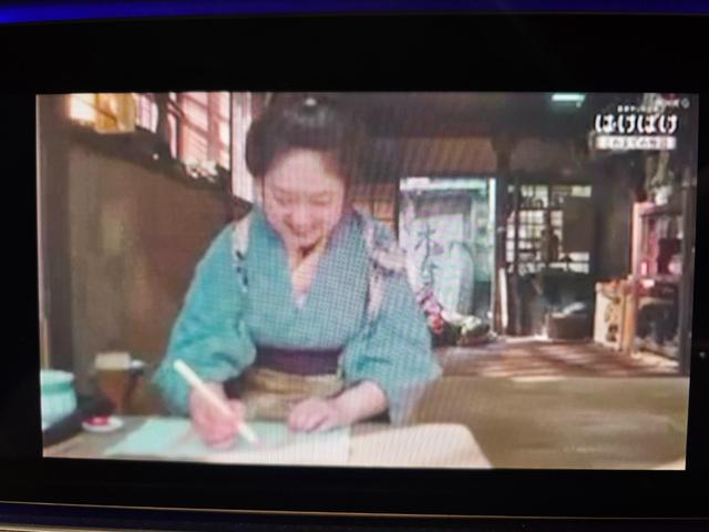 ＣＬＳクラス ＣＬＳ４５０　４マチック　スポーツ　（ＩＳＧ搭載モデル）　４ＷＤ　スライディングルーフ　ＡＭＧライン　レザーエクスクルーシブパッケージ　サンＲ　１オナ　３６０°ビューカメラ　地デジＴＶ　ＬＥＤヘッドランプ　禁煙車　ナビＴＶ　エアサス（19枚目）