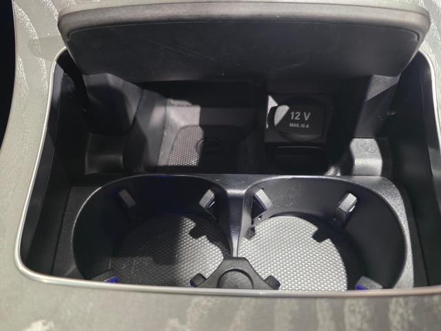 ＣＬＳクラス ＣＬＳ４５０　４マチック　スポーツ　（ＩＳＧ搭載モデル）　４ＷＤ　スライディングルーフ　ＡＭＧライン　レザーエクスクルーシブパッケージ　サンＲ　１オナ　３６０°ビューカメラ　地デジＴＶ　ＬＥＤヘッドランプ　禁煙車　ナビＴＶ　エアサス（22枚目）