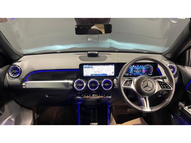 ＧＬＢ ＧＬＢ１８０　ＭＰ２０２５０２　レーダーセーフティ　レーダークルーズ　禁煙　ルーフレール　ミュージックプレイヤー接続可　ＬＥＤヘッドランプ　全周囲カメラ　スマートキー　アルミホイール　パワーシート　ＥＴＣ　デモカー（15枚目）