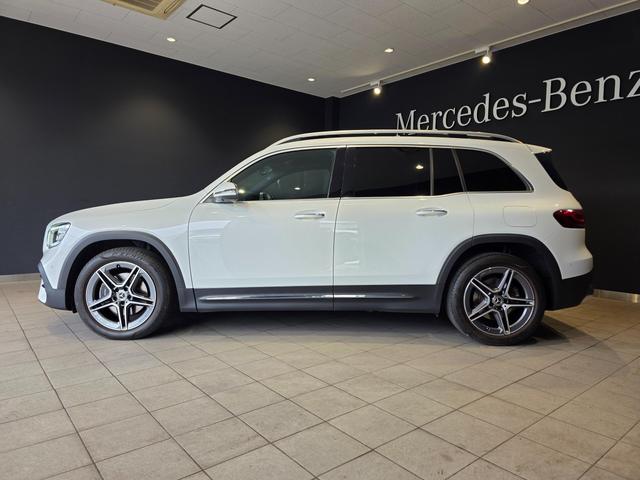 GLB GLB200d 4マチック ディーゼルターボ 4WD レザーエクスクルーシブパッケージ サンルーフ パークアシスト 全周囲モニター ETC車載器 パノラマサンルーフ 記録簿 LEDヘッド 地デジ 1オ-ナ- LKA ナビTV(2枚目)