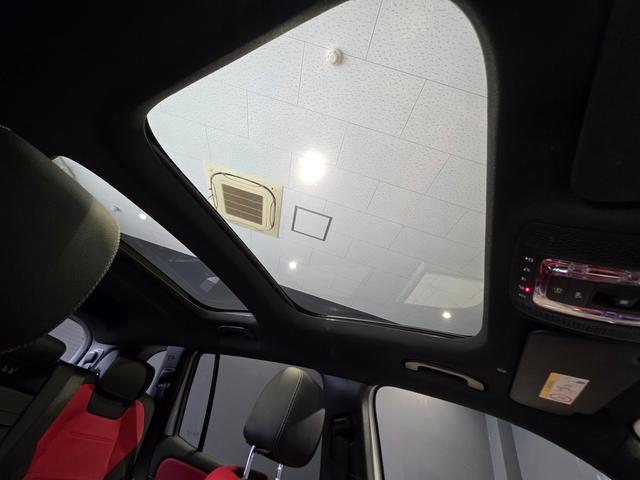 GLB GLB200d 4マチック ディーゼルターボ 4WD レザーエクスクルーシブパッケージ サンルーフ パークアシスト 全周囲モニター ETC車載器 パノラマサンルーフ 記録簿 LEDヘッド 地デジ 1オ-ナ- LKA ナビTV(22枚目)