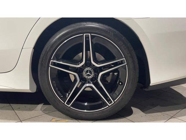 CLSクラス CLS220d スポーツ エクスクルーシブパッケージ LDW 地デジTV 革シート PWシート 記録簿 キーレスゴー クリアランスソナー LEDヘッド シートクーラー エアサス バックカメラ ナビTV ミュージックプレイヤー接続可 ETC アルミホイール(3枚目)