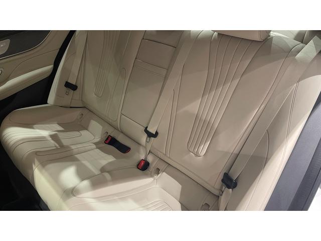 CLSクラス CLS220d スポーツ エクスクルーシブパッケージ LDW 地デジTV 革シート PWシート 記録簿 キーレスゴー クリアランスソナー LEDヘッド シートクーラー エアサス バックカメラ ナビTV ミュージックプレイヤー接続可 ETC アルミホイール(15枚目)