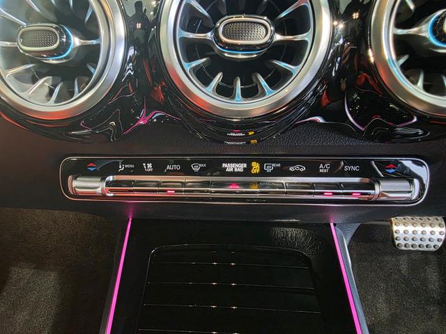 GLB GLB200d 4マチック AMGラインパッケージ ディーゼルターボ 4WD MP202501 レザーエクスクルーシブパッケージ パノラマルーフ(16枚目)