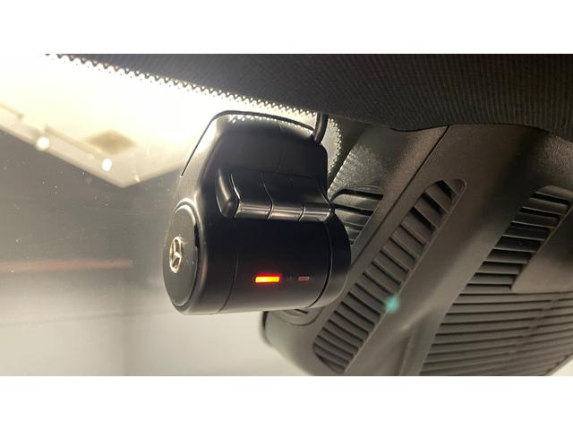 CLAクラス CLA200d AMGライン ディーゼルターボ アドバンスドP・レザーEXP・パノラマルーフ(22枚目)