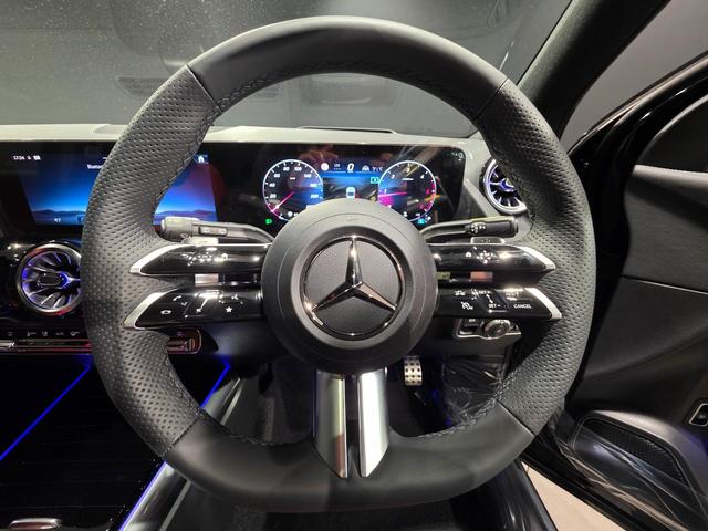 GLAクラス GLA200d 4マチック アーバンスターズ スターズ ディーゼルターボ 4WD MP202601 AMGライン レザーシート サンルーフ(16枚目)