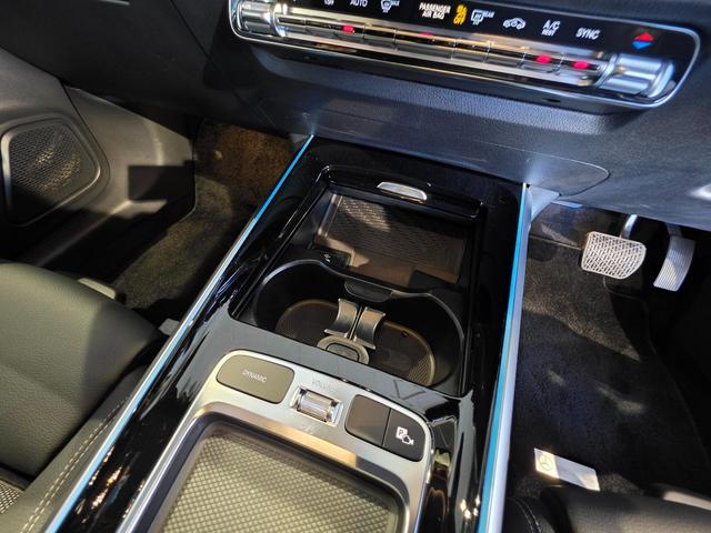 MERCEDES BENZ GLB GLB200D 4MATIC