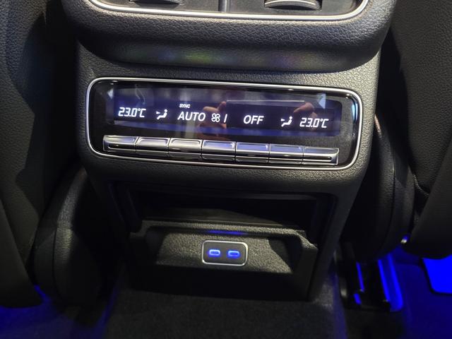 ＧＬＥ ＧＬＥ４５０ｄ　４マチックスポーツ　コア　（ＩＳＧ）　４ＷＤ（14枚目）