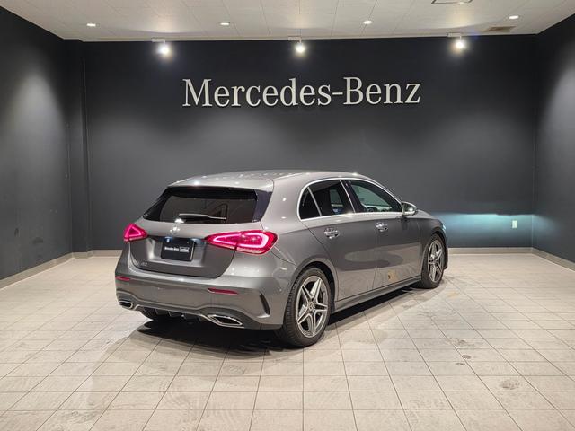 Aクラス A180 スタイル AMGライン レーダーセーフティパッケージ レーダーS LKA LEDヘッド オートエアコン ソナー ヒーター 盗難防止システム スマートキー 電動シート アルミホイール オートクルーズコントロール 記録簿 地デジ(3枚目)