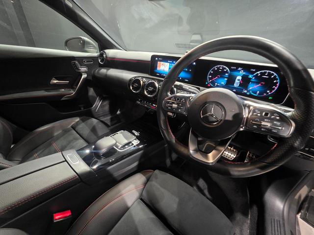 Aクラス A180 スタイル AMGライン レーダーセーフティパッケージ レーダーS LKA LEDヘッド オートエアコン ソナー ヒーター 盗難防止システム スマートキー 電動シート アルミホイール オートクルーズコントロール 記録簿 地デジ(6枚目)