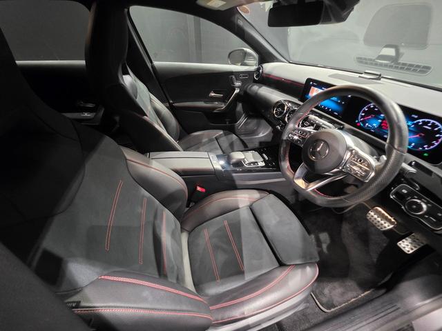 Aクラス A180 スタイル AMGライン レーダーセーフティパッケージ レーダーS LKA LEDヘッド オートエアコン ソナー ヒーター 盗難防止システム スマートキー 電動シート アルミホイール オートクルーズコントロール 記録簿 地デジ(7枚目)