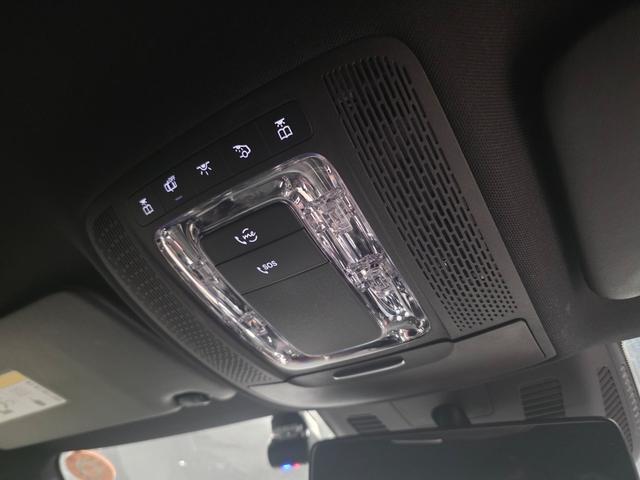 Aクラス A180 スタイル AMGライン レーダーセーフティパッケージ レーダーS LKA LEDヘッド オートエアコン ソナー ヒーター 盗難防止システム スマートキー 電動シート アルミホイール オートクルーズコントロール 記録簿 地デジ(16枚目)