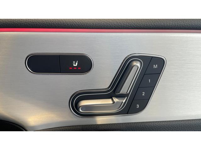 ＣＬＡクラス シューティングブレーク ＣＬＡ２００ｄシューティングブレークアーバンスターズ　ディーゼルターボ　ＭＰ２０２６０１　登録済未使用車・本革シート・レーダーセーフティーＰ（8枚目）