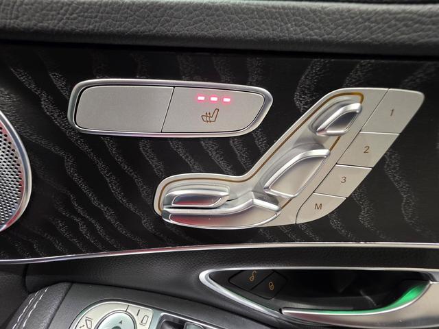 Ｃクラス Ｃ４３　４マチック　４ＷＤ　パノラマルーフ　ヒーター　アダプティブクルーズコントロール　パノラミックサンルーフ　地デジＴＶ　Ｃソナー　キーレスゴー　ナビＴＶ　ＬＥＤライト　記録簿　レーンキープアシスト　Ｐアシスト　ターボ（10枚目）