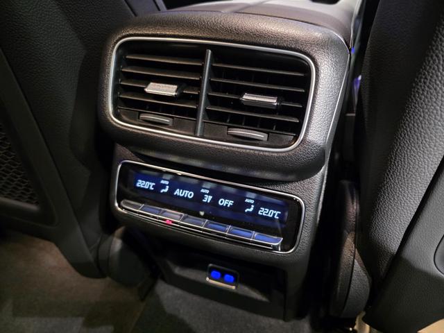 ＧＬＥ ＧＬＥ４５０ｄ　４マチックスポーツ　（ＩＳＧ）　ディーゼルターボ　４ＷＤ　ＭＰ２０２５０２　レザーシート　サンルーフ　パノラマサンルーフ　アダプティブクルーズコントロール　本革　３６０度カメラ　シートクーラー　記録簿　クリアランスソナー（17枚目）