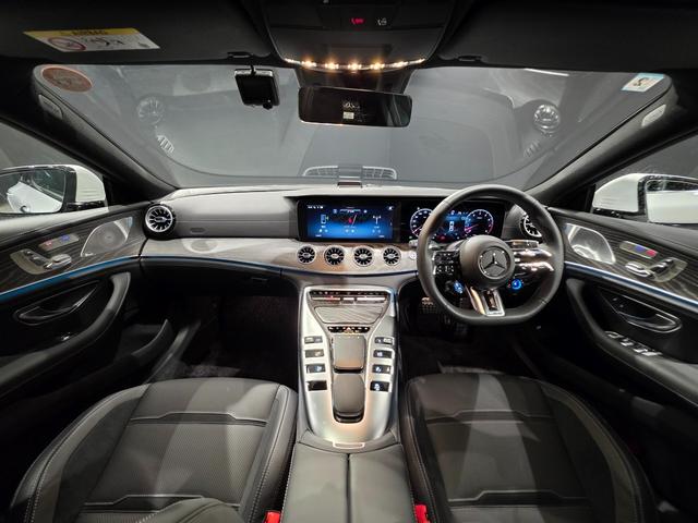 GT 4ドアクーペ 43 4マチック+ ライドコントロール+パッケージ AMG ライドコントロール プラスパッケージ 4WD MP202402 AMGダイナミックパッケージ エアバランスパッケージ パーキングパッケージ サンルーフ レザーシート PTS 全周カメラ 地デジ(7枚目)