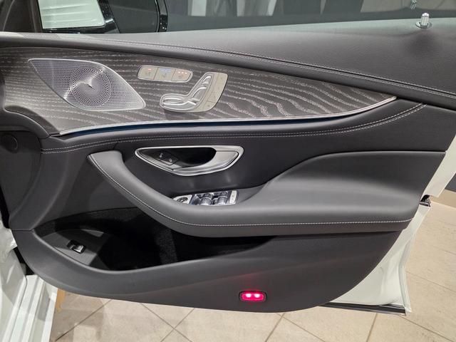 GT 4ドアクーペ 43 4マチック+ ライドコントロール+パッケージ AMG ライドコントロール プラスパッケージ 4WD MP202402 AMGダイナミックパッケージ エアバランスパッケージ パーキングパッケージ サンルーフ レザーシート PTS 全周カメラ 地デジ(11枚目)