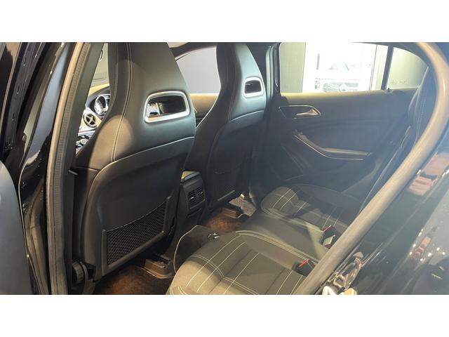 �E�B���J�[�����h�A�~���[���J�������̂́w�����Z�f�X�E�x���c�x�ł��B���Ԃ���̎��F�������܂�A���̂̉\����ጸ�����Ă��܂��B�X�ɁA�_�������̓h���C�o�[�̎��E�ɓ���Ȃ��悤�ɐ݌v����Ă��܂��B