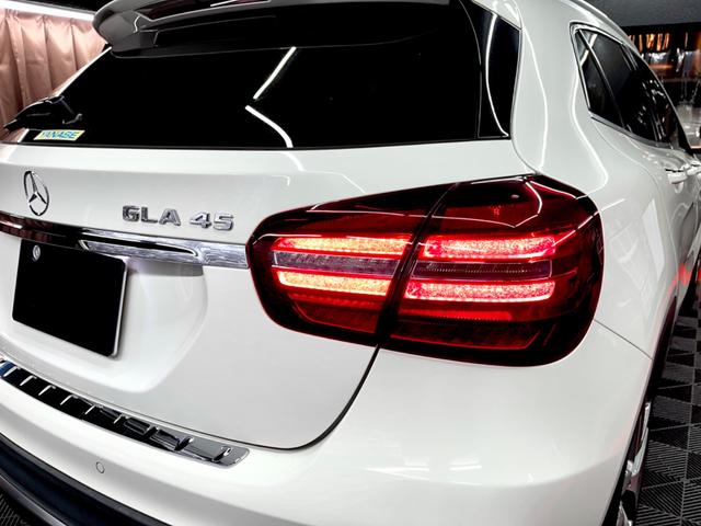 ＧＬＡ４５　４マチック　走行無制限６ヶ月保証　後期　３８１馬力　パナメリカーナグリル　パノラマルーフ　黒本革　レースモード　ドラレコ　レーダーセーフティ　Ａｐｐｌｅ　Ｃａｒｐｌａｙ(18枚目)