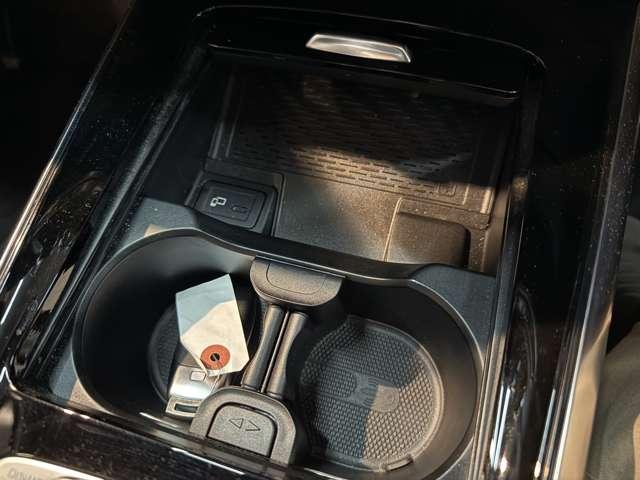 Ｂクラス Ｂ１８０　ＡＭＧライン　ワンオーナー　ハーフレザー　自動追従　衝突軽減　ドライブレコーダー　Ｃａｒｐｌａｙ　電動シート　ＴＶフルセグ　シートヒーター　バックカメラ　エアロ　パークアシスト（46枚目）