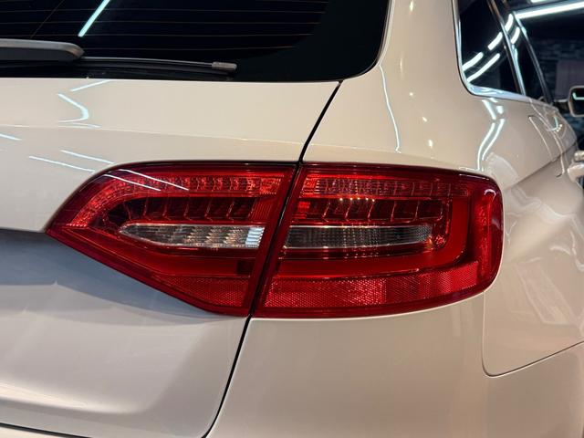 ＲＳ４アバント ４．２　４ＷＤ　スズカグレーＭ　衝突軽減　自動追従　パノラマスライディングルーフ　純正可変マフラー（16枚目）