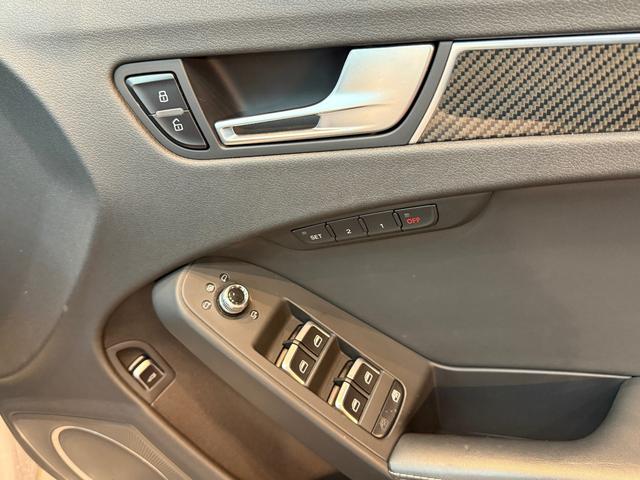 ＲＳ４アバント ４．２　４ＷＤ　スズカグレーＭ　衝突軽減　自動追従　パノラマスライディングルーフ　純正可変マフラー（56枚目）