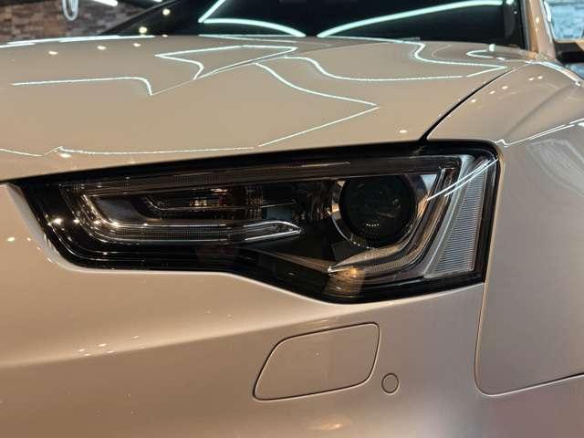 ＲＳ５ ベースグレード　４．２　４ＷＤ　スズカグレー　社外可変バルブマフラー　ＶＯＳＳＥＮ２０インチアルミ　リアディフューザー　リアスポイラー　車高調　強化イグニッションコイル　Ｖ８　４．２Ｌ　４５０ＨＰ（13枚目）