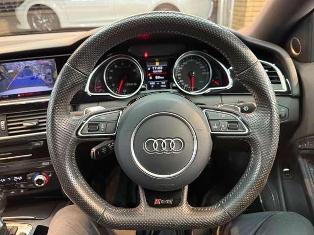 ＲＳ５ ベースグレード　４．２　４ＷＤ　スズカグレー　社外可変バルブマフラー　ＶＯＳＳＥＮ２０インチアルミ　リアディフューザー　リアスポイラー　車高調　強化イグニッションコイル　Ｖ８　４．２Ｌ　４５０ＨＰ（43枚目）