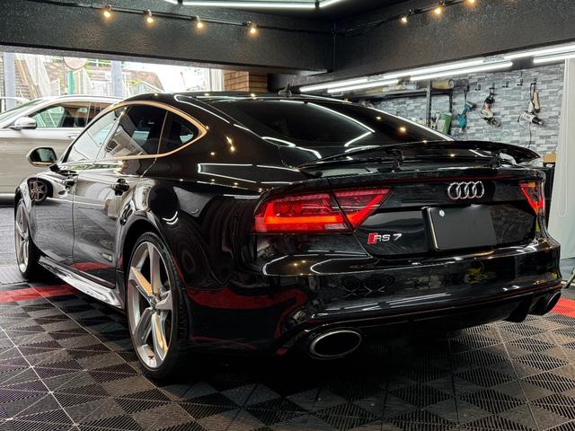 ＲＳ７スポーツバック ４．０　４ＷＤ　サンルーフ　ドラレコ　衝突軽減ブレーキ（2枚目）