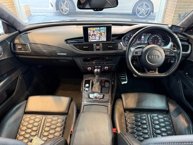 ＲＳ７スポーツバック ４．０　４ＷＤ　サンルーフ　ドラレコ　衝突軽減ブレーキ（3枚目）