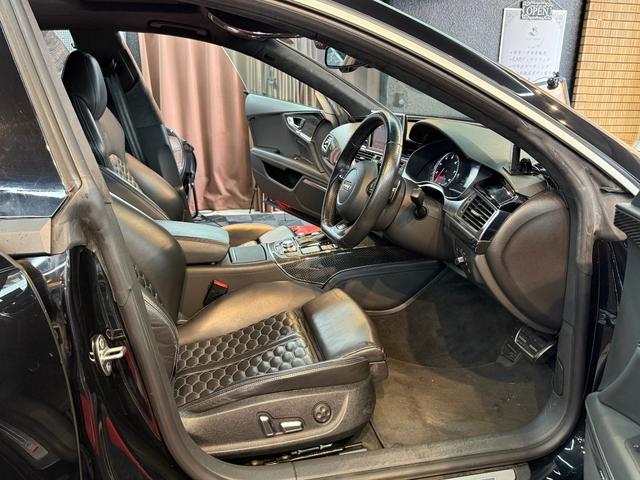 ＲＳ７スポーツバック ４．０　４ＷＤ　サンルーフ　ドラレコ　衝突軽減ブレーキ（28枚目）