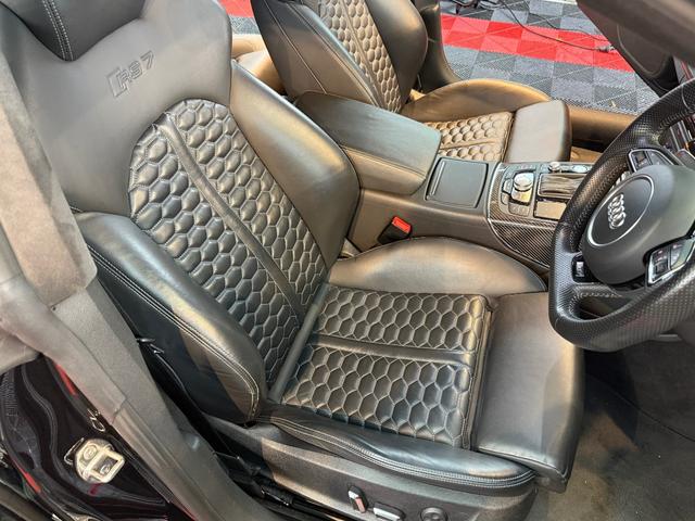 ＲＳ７スポーツバック ４．０　４ＷＤ　サンルーフ　ドラレコ　衝突軽減ブレーキ（29枚目）