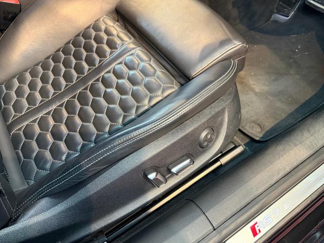 ＲＳ７スポーツバック ４．０　４ＷＤ　サンルーフ　ドラレコ　衝突軽減ブレーキ（30枚目）