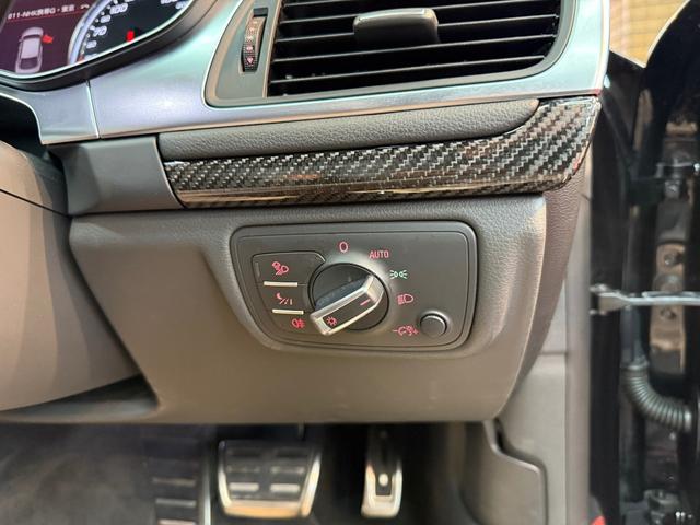 ＲＳ７スポーツバック ４．０　４ＷＤ　サンルーフ　ドラレコ　衝突軽減ブレーキ（41枚目）