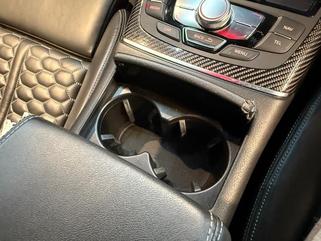 ＲＳ７スポーツバック ４．０　４ＷＤ　サンルーフ　ドラレコ　衝突軽減ブレーキ（48枚目）